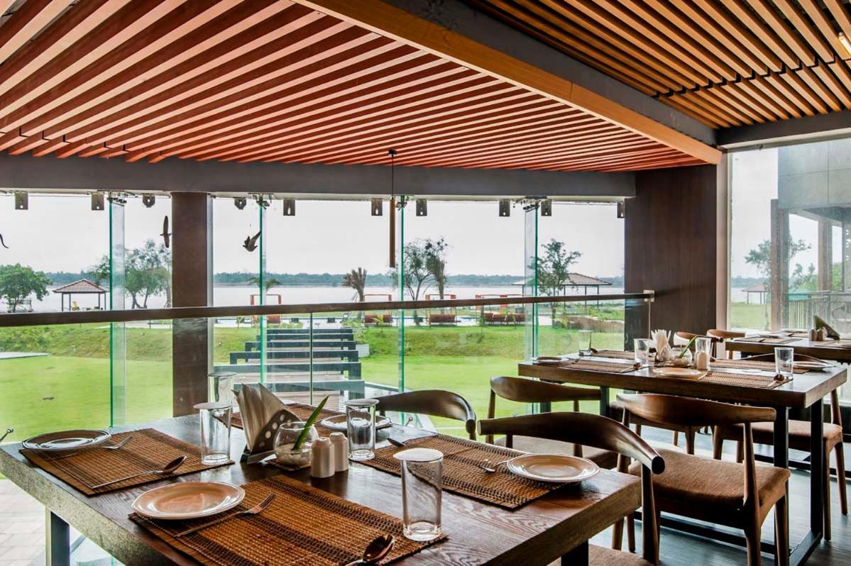 Hotel Sonar Bangla Taki Hasnabad Екстериор снимка