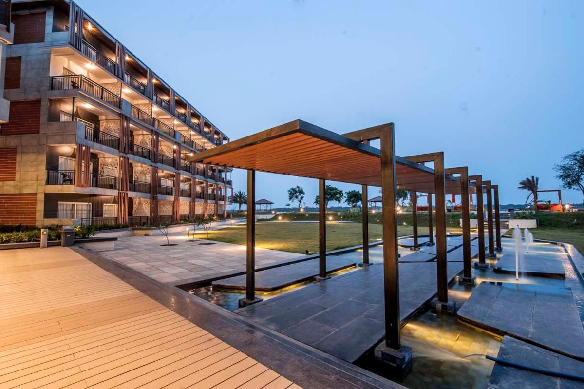 Hotel Sonar Bangla Taki Hasnabad Екстериор снимка